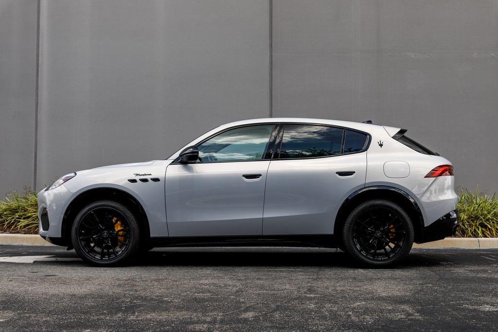 new 2025 Maserati Grecale car, priced at $91,175