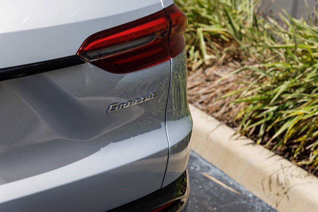 new 2025 Maserati Grecale car, priced at $86,175