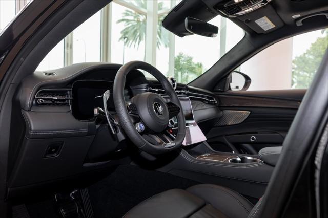 new 2025 Maserati Grecale car, priced at $100,225
