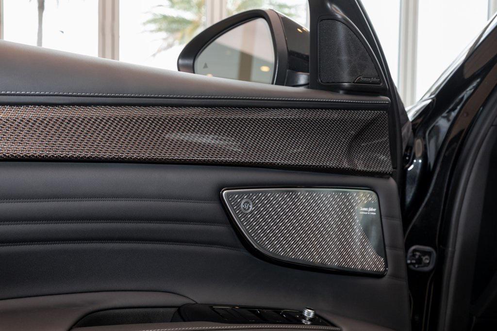 new 2025 Maserati Grecale car, priced at $100,225