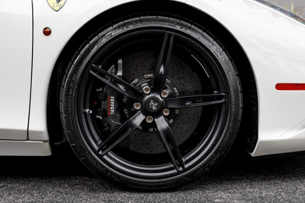 used 2015 Ferrari 458 Speciale car, priced at $899,895