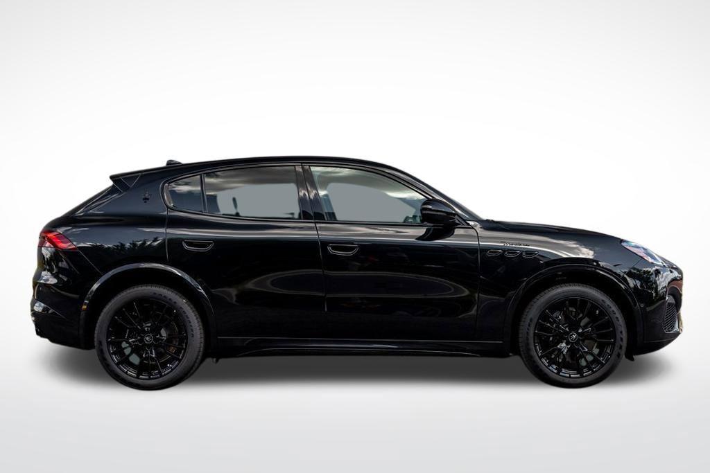 new 2025 Maserati Grecale car, priced at $73,425
