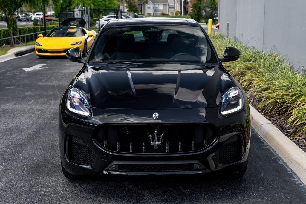 new 2025 Maserati Grecale car, priced at $78,425