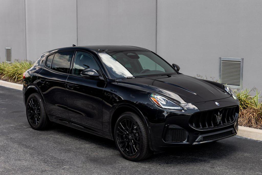 new 2025 Maserati Grecale car, priced at $78,425