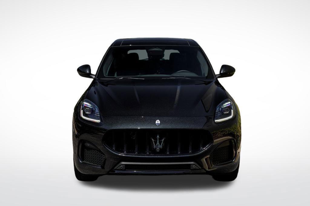 new 2025 Maserati Grecale car, priced at $75,150