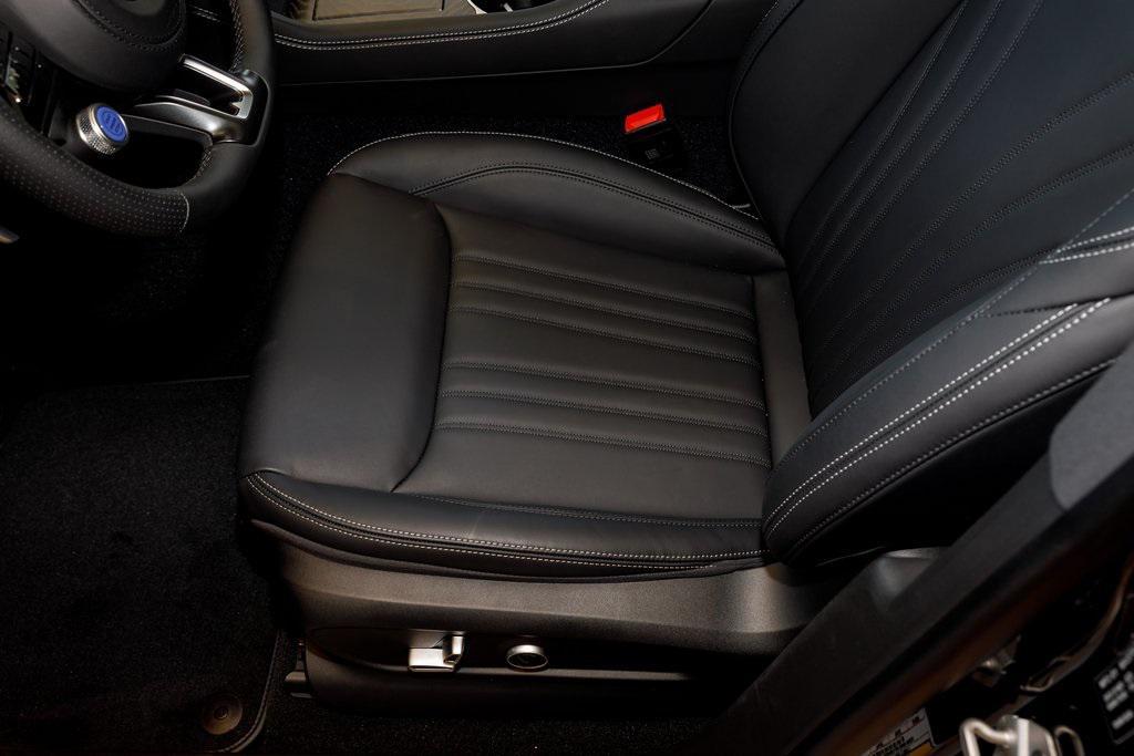 new 2025 Maserati Grecale car, priced at $80,150