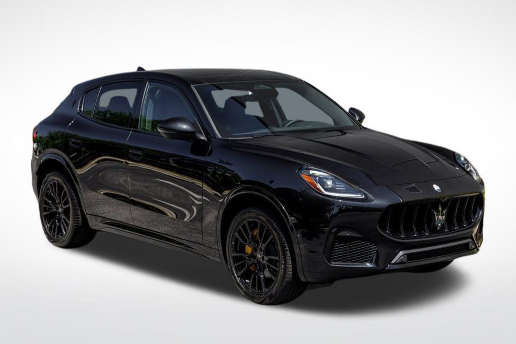 new 2025 Maserati Grecale car, priced at $75,150