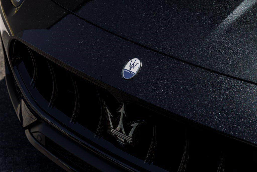 new 2025 Maserati Grecale car, priced at $75,150