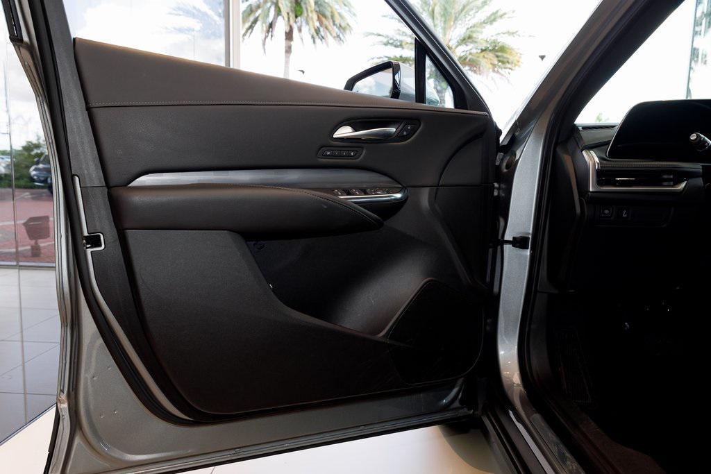 used 2025 Cadillac XT4 car, priced at $37,495