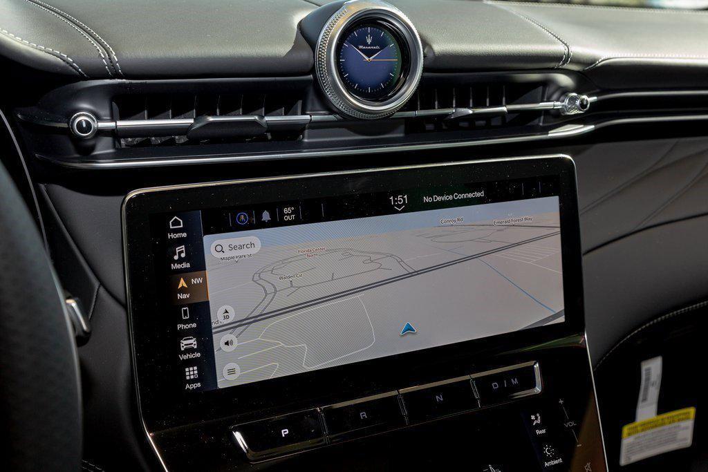 new 2025 Maserati Grecale car, priced at $76,155