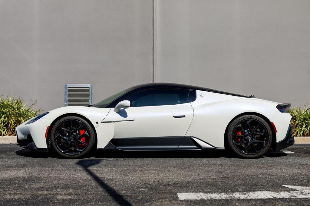 used 2022 Maserati MC20 car, priced at $179,995