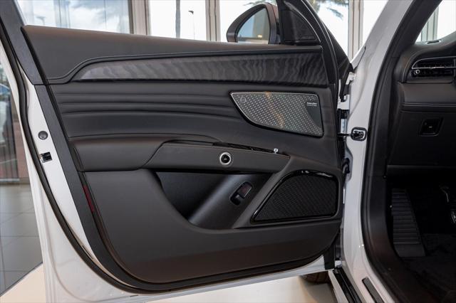 new 2025 Maserati Grecale car, priced at $78,425