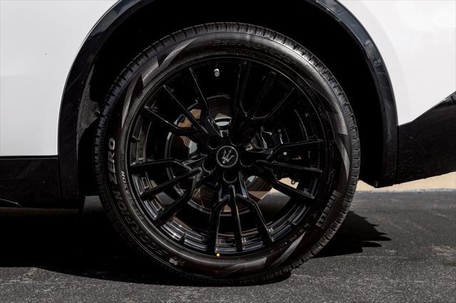 new 2025 Maserati Grecale car, priced at $78,425