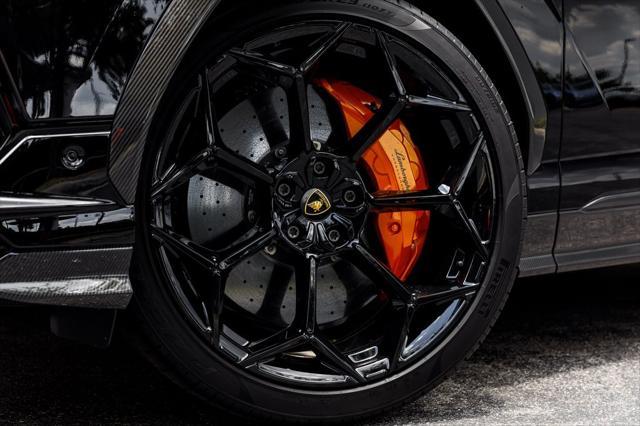 used 2024 Lamborghini Urus car, priced at $339,895