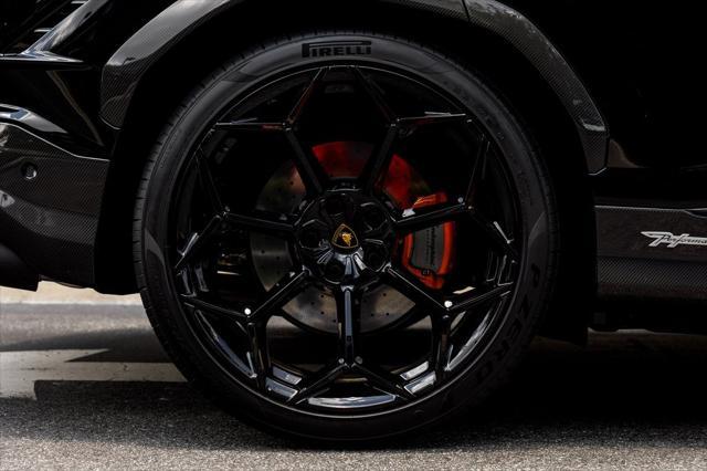 used 2024 Lamborghini Urus car, priced at $339,895