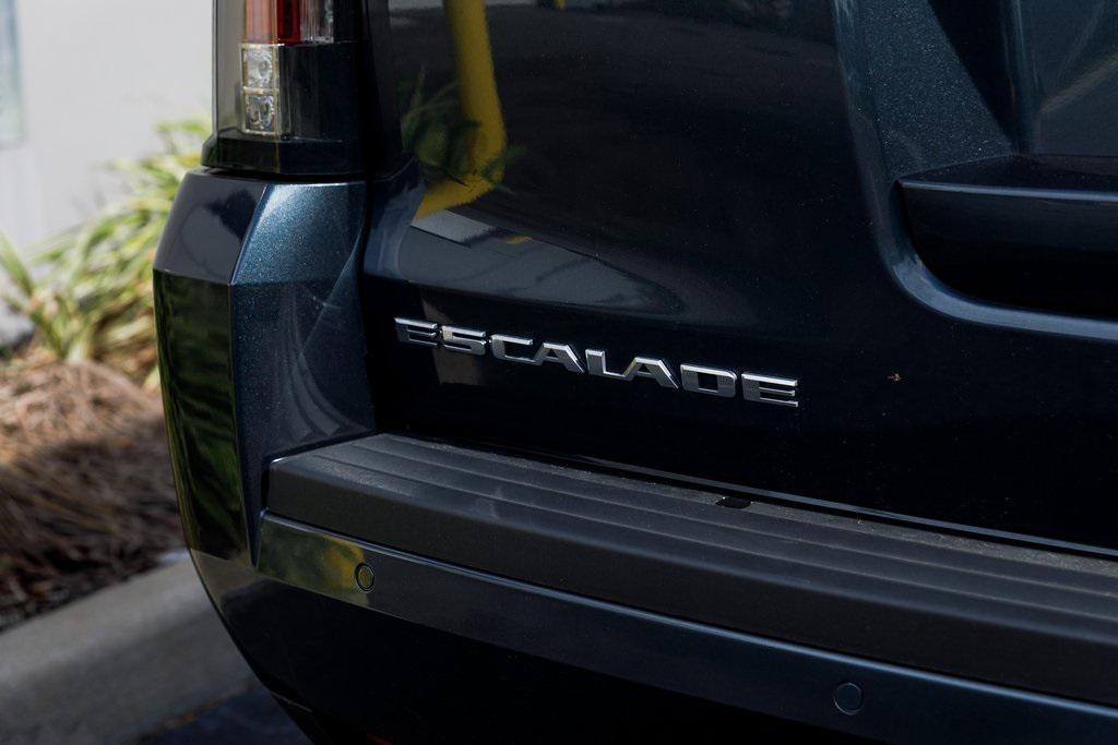 used 2019 Cadillac Escalade car, priced at $41,895