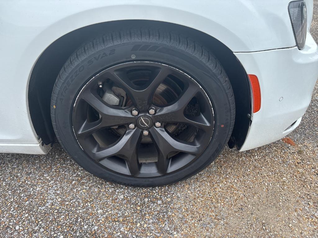 used 2022 Chrysler 300 car, priced at $24,998