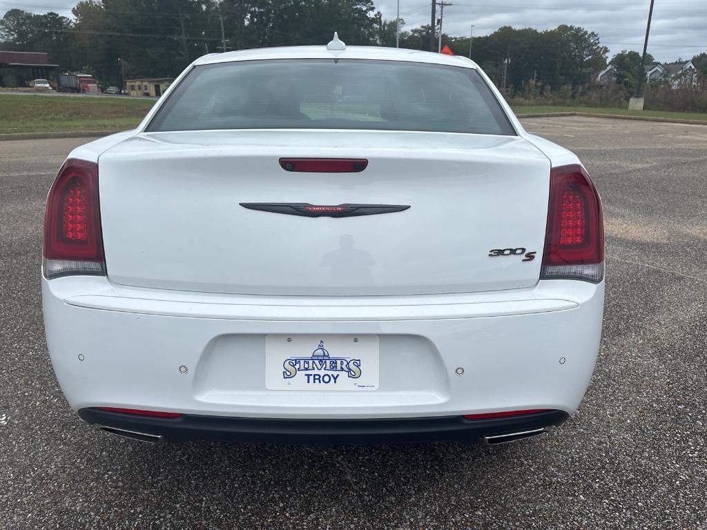 used 2022 Chrysler 300 car, priced at $24,998