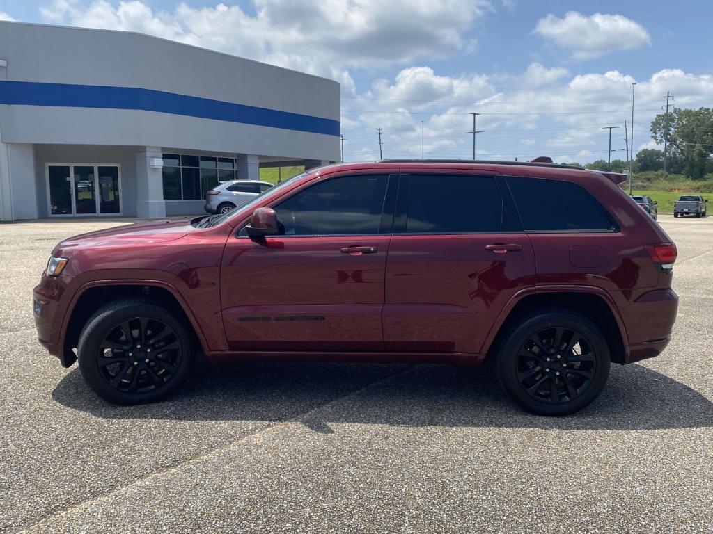used 2020 Jeep Grand Cherokee car, priced at $25,398