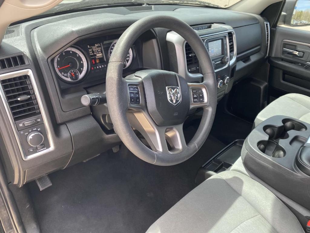 used 2022 Ram 1500 Classic car, priced at $24,298