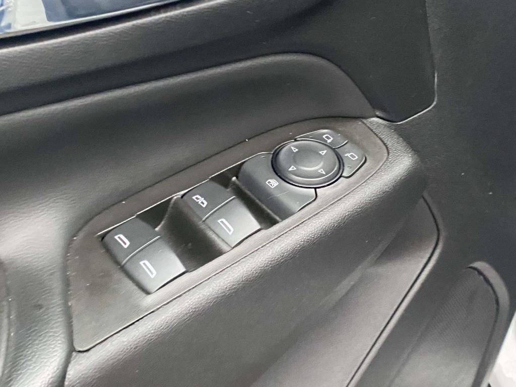 used 2023 Chevrolet Equinox car, priced at $20,184