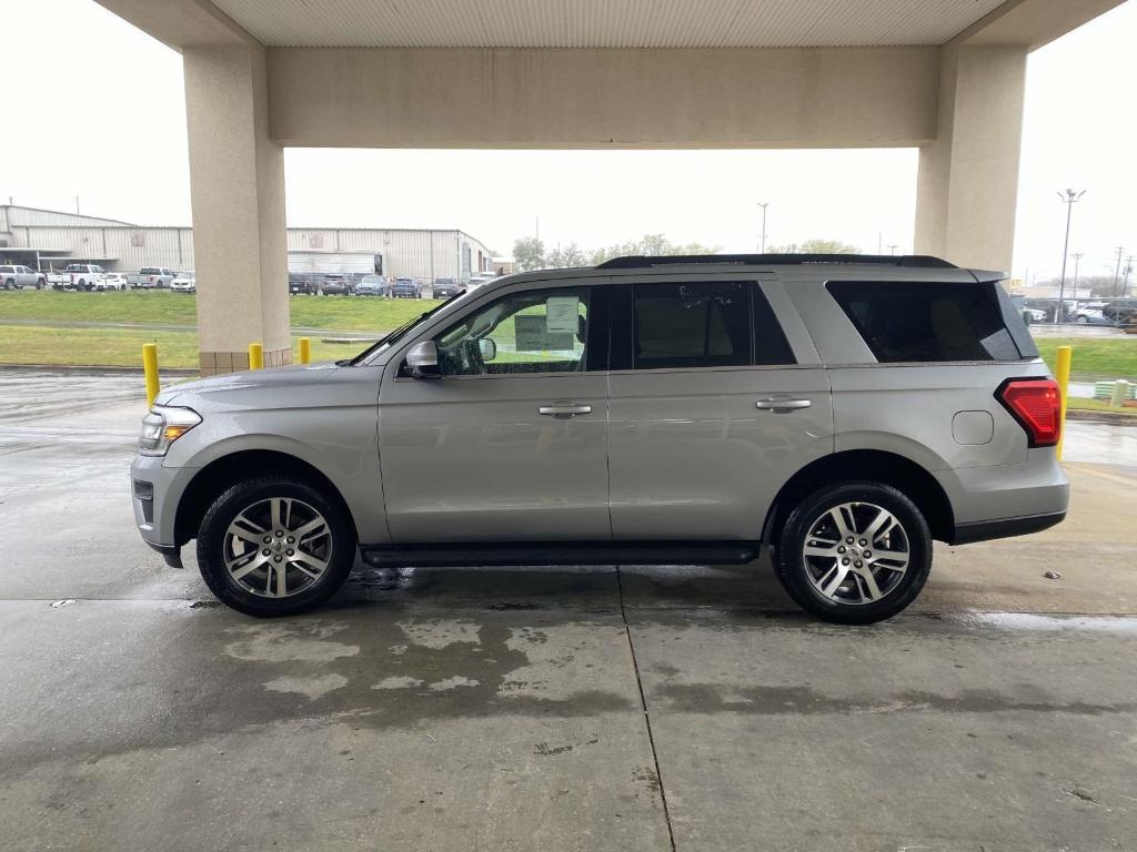 used 2024 Ford Expedition car, priced at $59,799