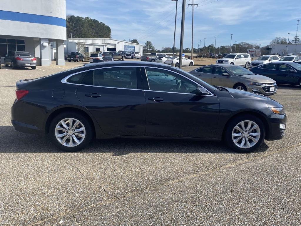 used 2023 Chevrolet Malibu car, priced at $17,996