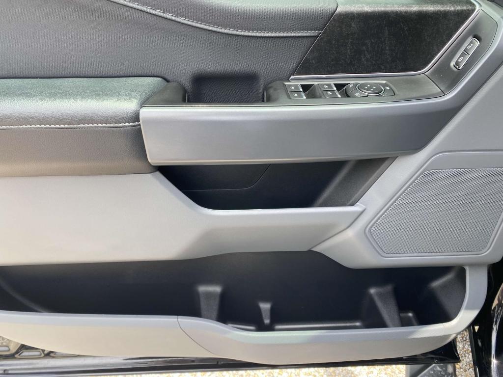 used 2022 Ford F-150 car, priced at $39,998