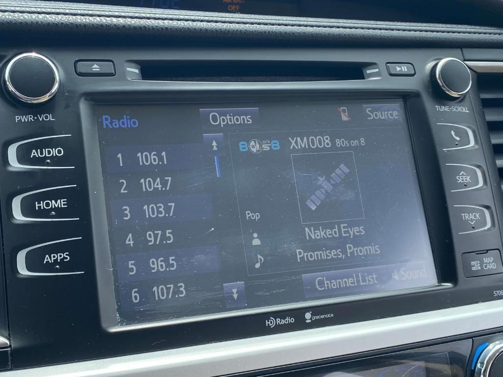 used 2015 Toyota Highlander car, priced at $13,798