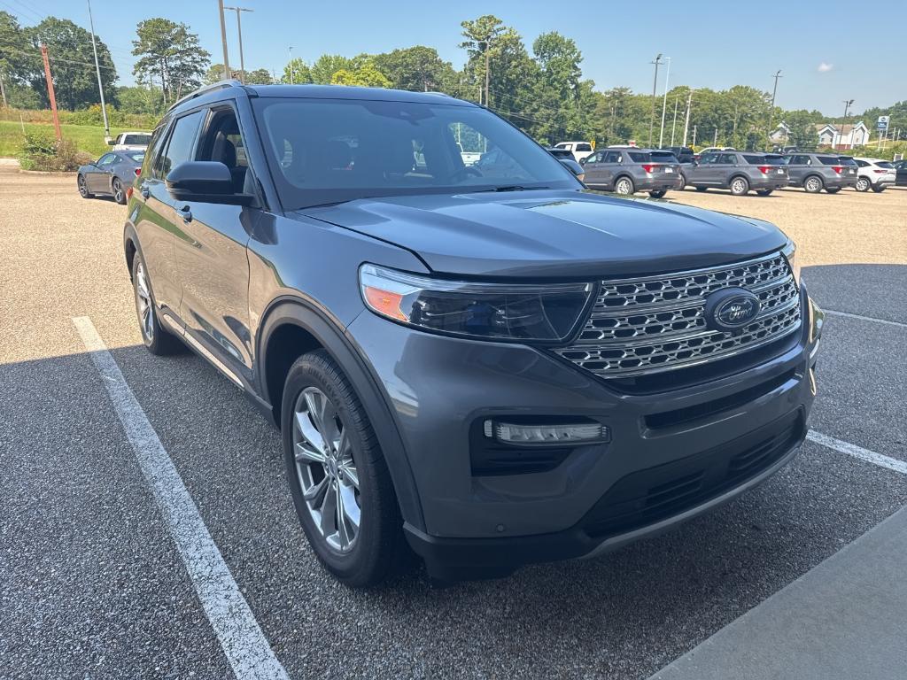 used 2022 Ford Explorer car, priced at $30,998
