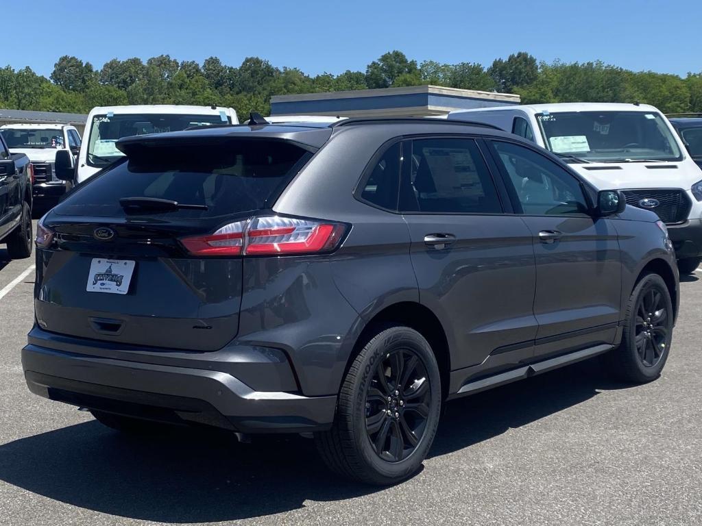 used 2024 Ford Edge car, priced at $35,032