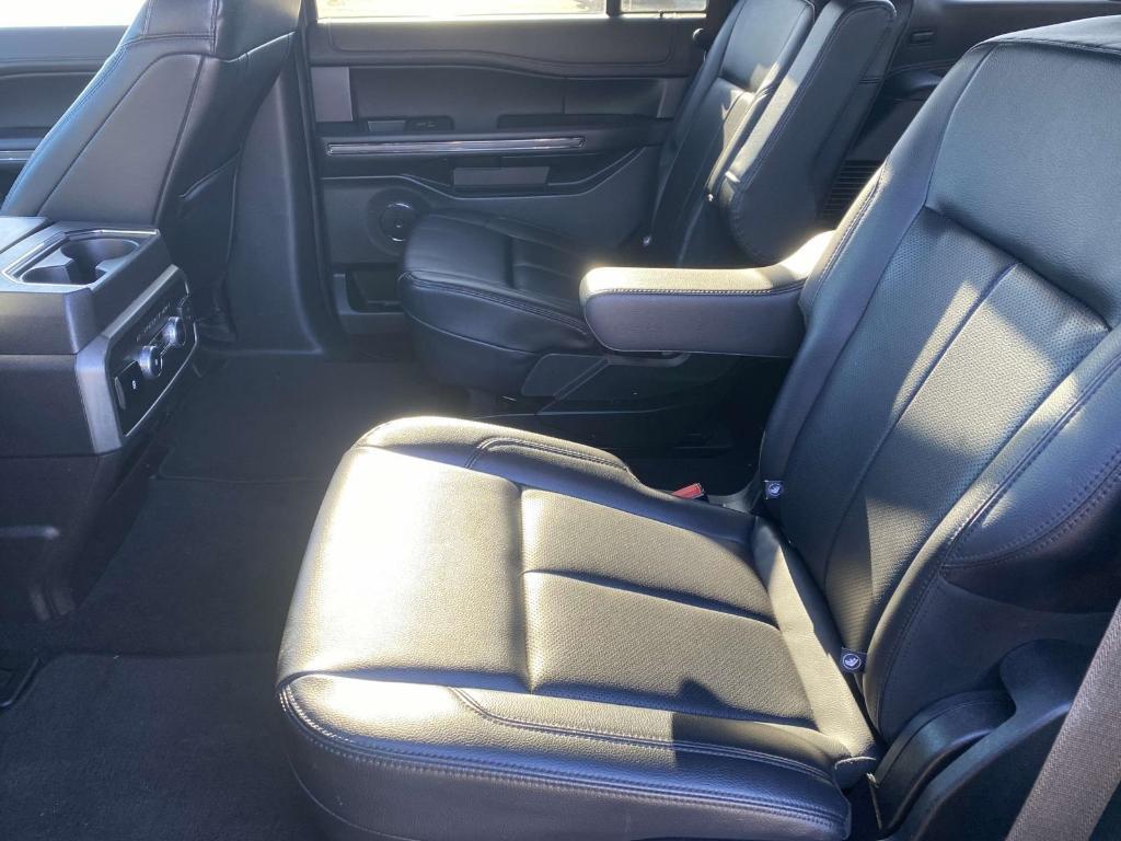 used 2021 Ford Expedition car, priced at $29,899