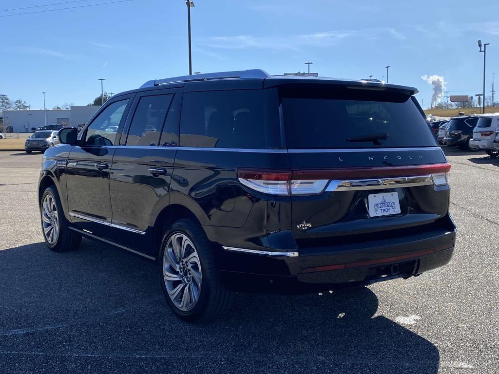 used 2022 Lincoln Navigator car, priced at $52,655