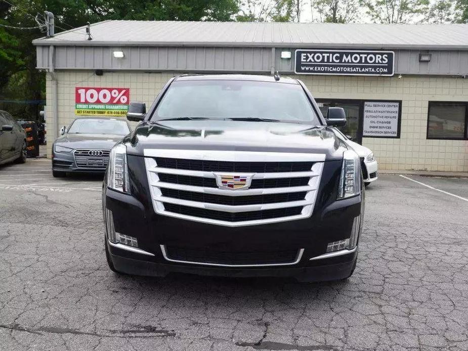 used 2018 Cadillac Escalade ESV car, priced at $28,900