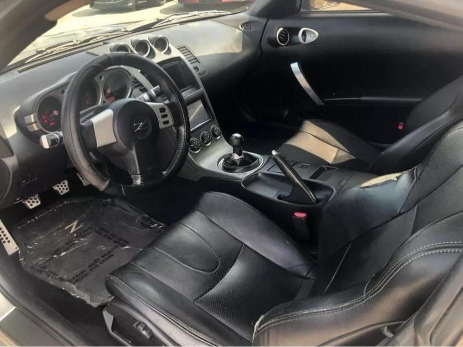 used 2003 Nissan 350Z car, priced at $12,900