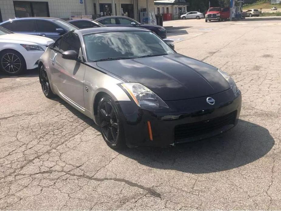 used 2003 Nissan 350Z car, priced at $12,900