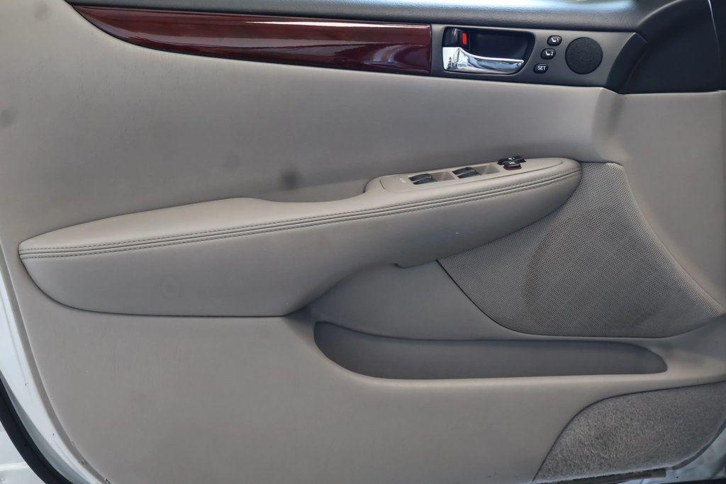 used 2004 Lexus ES 330 car, priced at $7,495