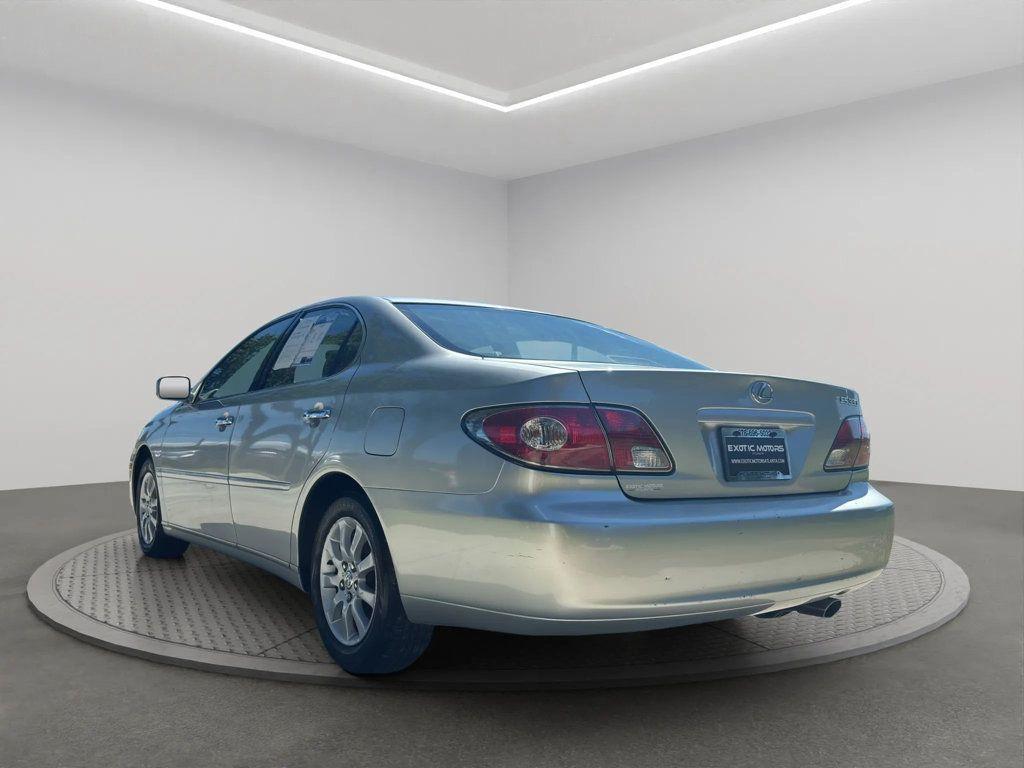 used 2004 Lexus ES 330 car, priced at $7,495