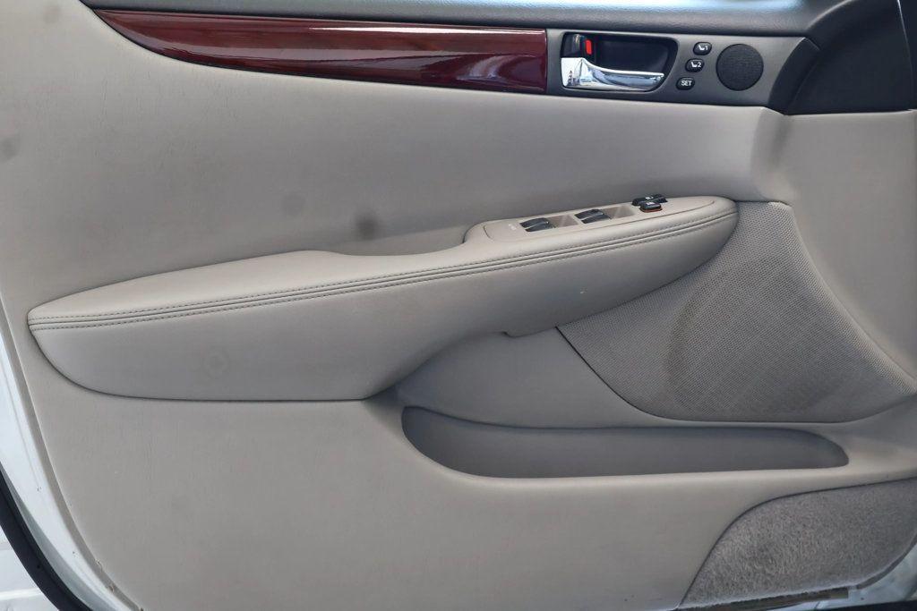 used 2004 Lexus ES 330 car, priced at $7,495