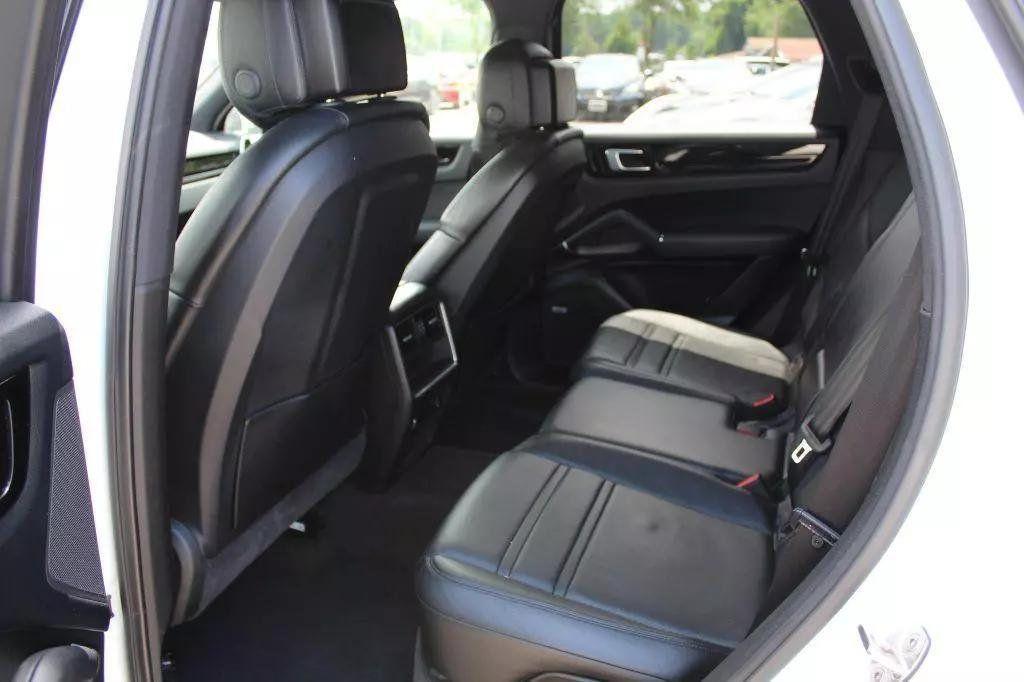 used 2020 Porsche Cayenne car, priced at $38,590