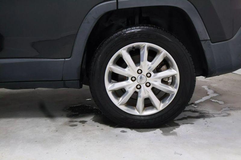 used 2016 Jeep Cherokee car, priced at $11,990