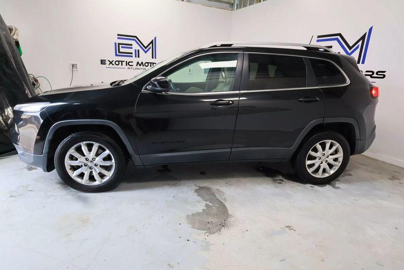 used 2016 Jeep Cherokee car, priced at $11,990
