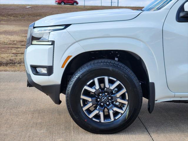 new 2025 Nissan Frontier car, priced at $42,351