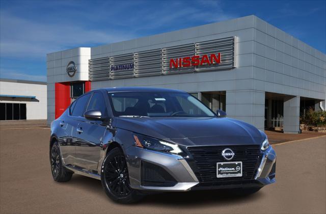 new 2025 Nissan Altima car, priced at $27,999