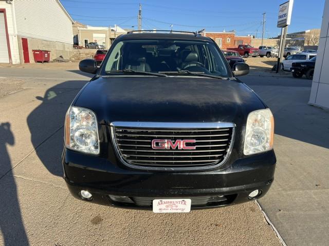 used 2013 GMC Yukon XL car, priced at $9,000