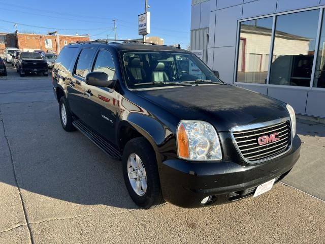 used 2013 GMC Yukon XL car, priced at $9,000