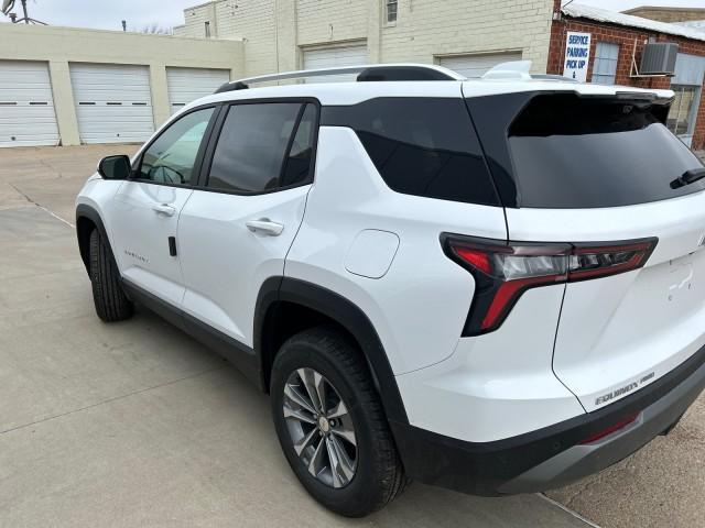 new 2025 Chevrolet Equinox car