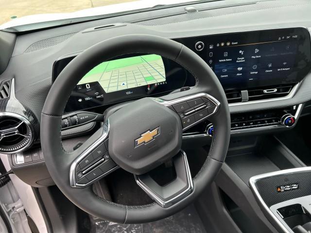 new 2025 Chevrolet Equinox car