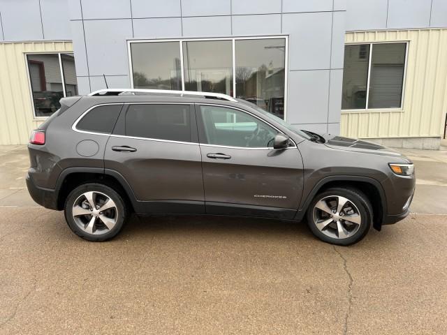 used 2021 Jeep Cherokee car, priced at $25,000