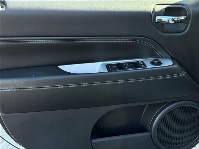 used 2016 Jeep Compass car